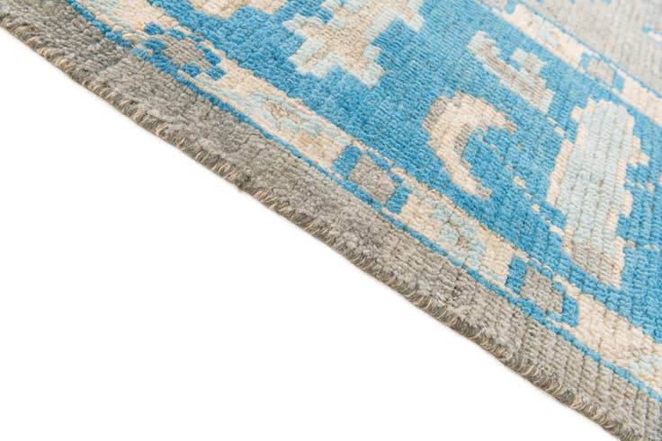 Detail image of 8' 3 x 9' 10 Hand Knotted Oushak Wool Rug