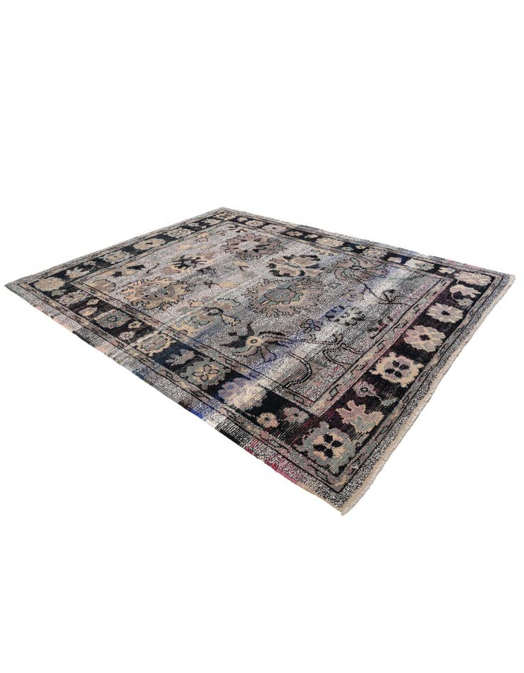 Detail image of 8' 3 x 10' 3 Hand Knotted Oushak Wool Rug