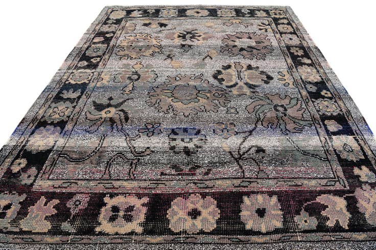 Detail image of 8' 3 x 10' 3 Hand Knotted Oushak Wool Rug