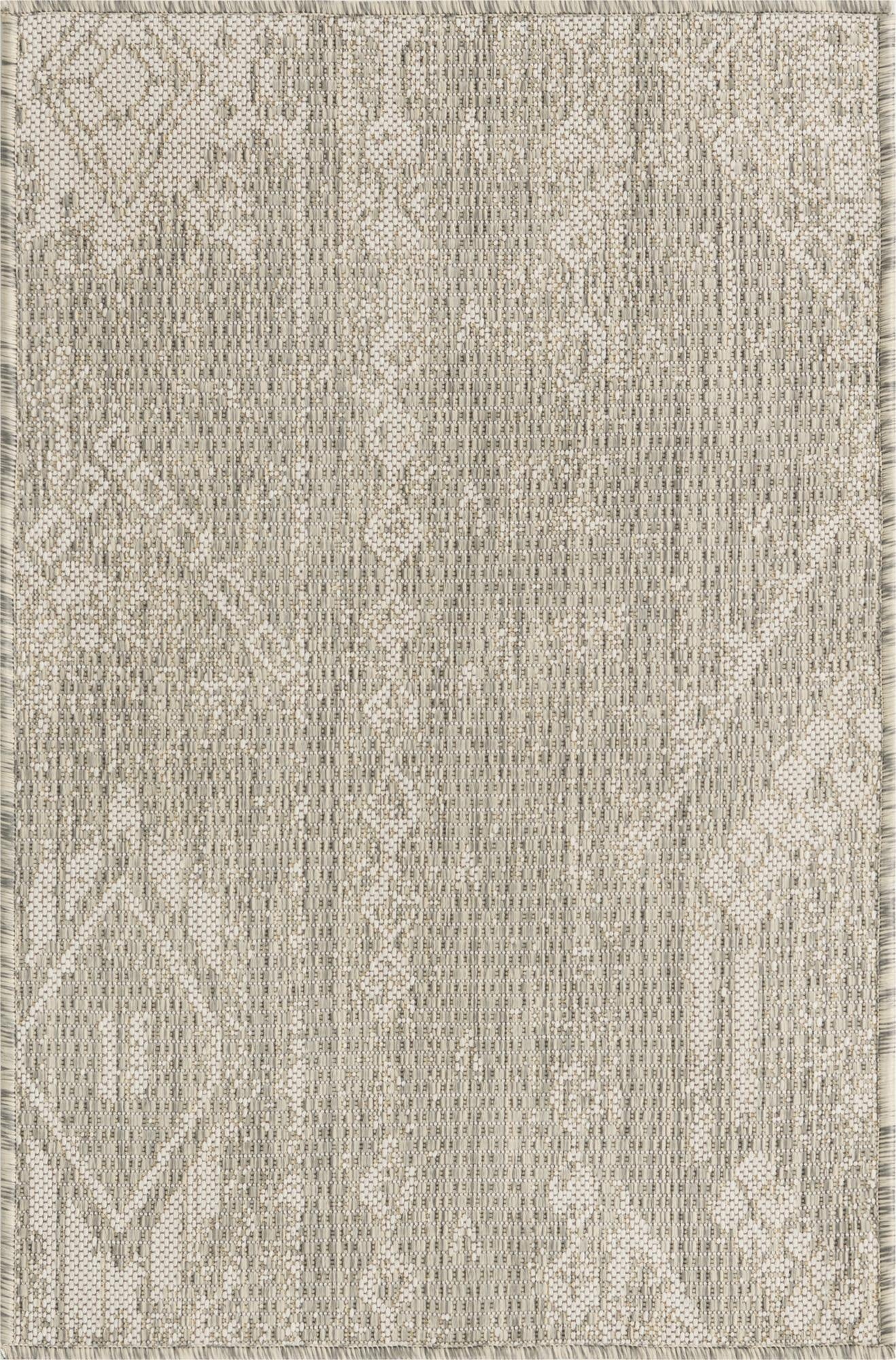 2' x 3'  Washable Bohemian Indoor / Outdoor Rug