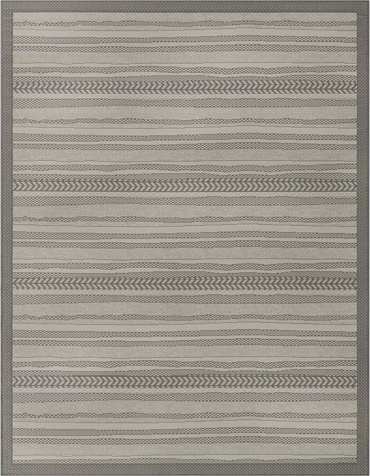 Detail image of 7' x 10' Easy-Clean Border Indoor / Outdoor Rug