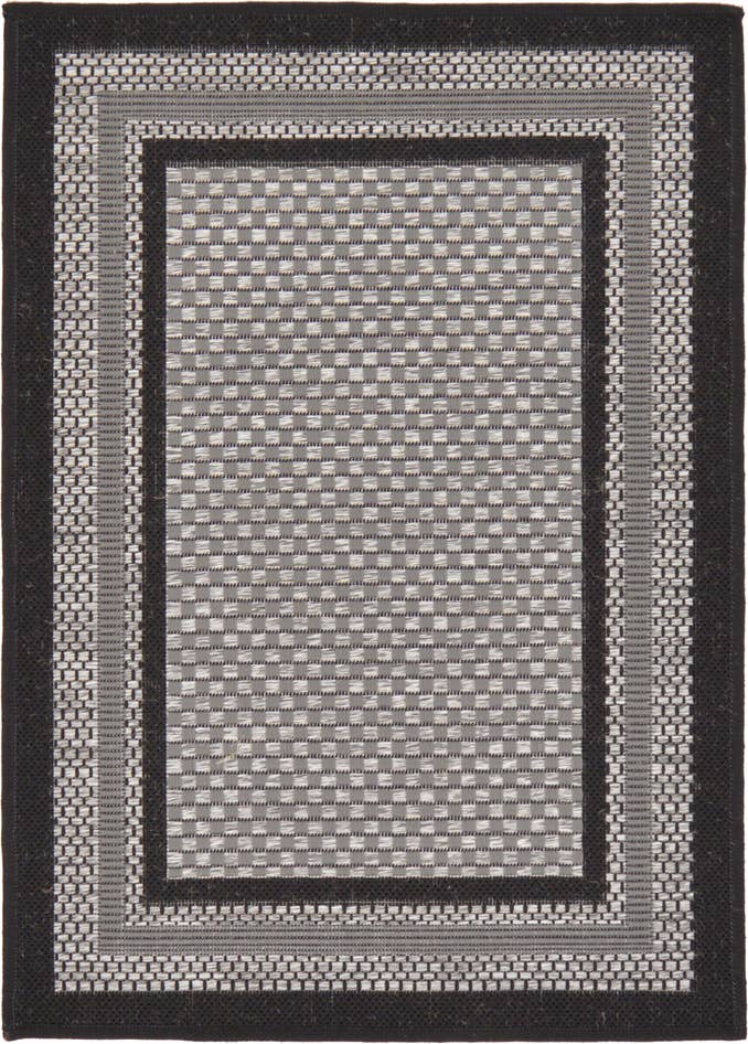 Detail image of 2' 2 x 3' Easy-Clean Border Indoor / Outdoor Rug