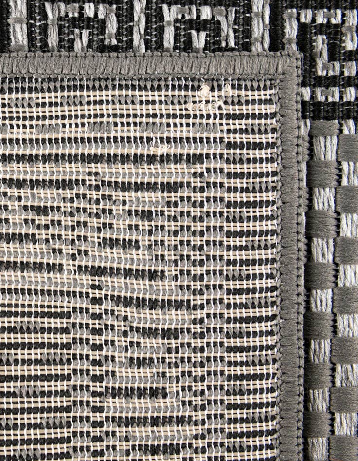 Detail image of 3' 3 x 5'  Washable Border Indoor / Outdoor Rug