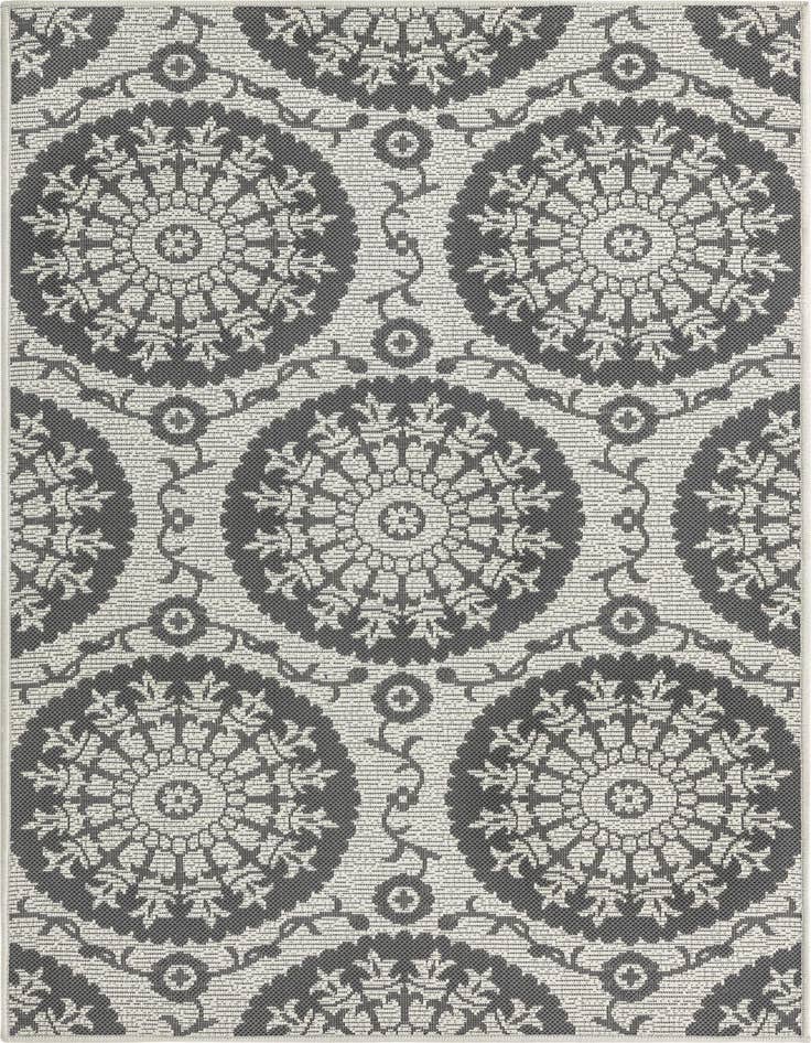 Detail image of 3' 3 x 5' Easy-Clean Botanical Indoor / Outdoor Rug