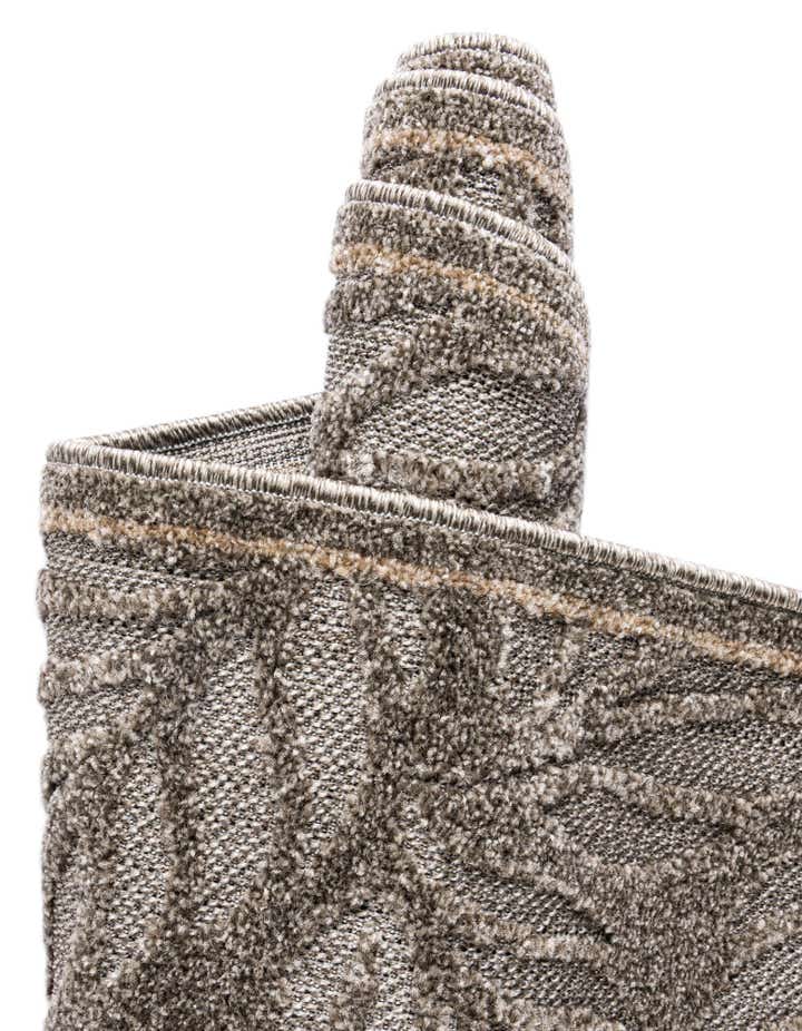 5' x 8' Easy-Clean Botanical Indoor / Outdoor Rug