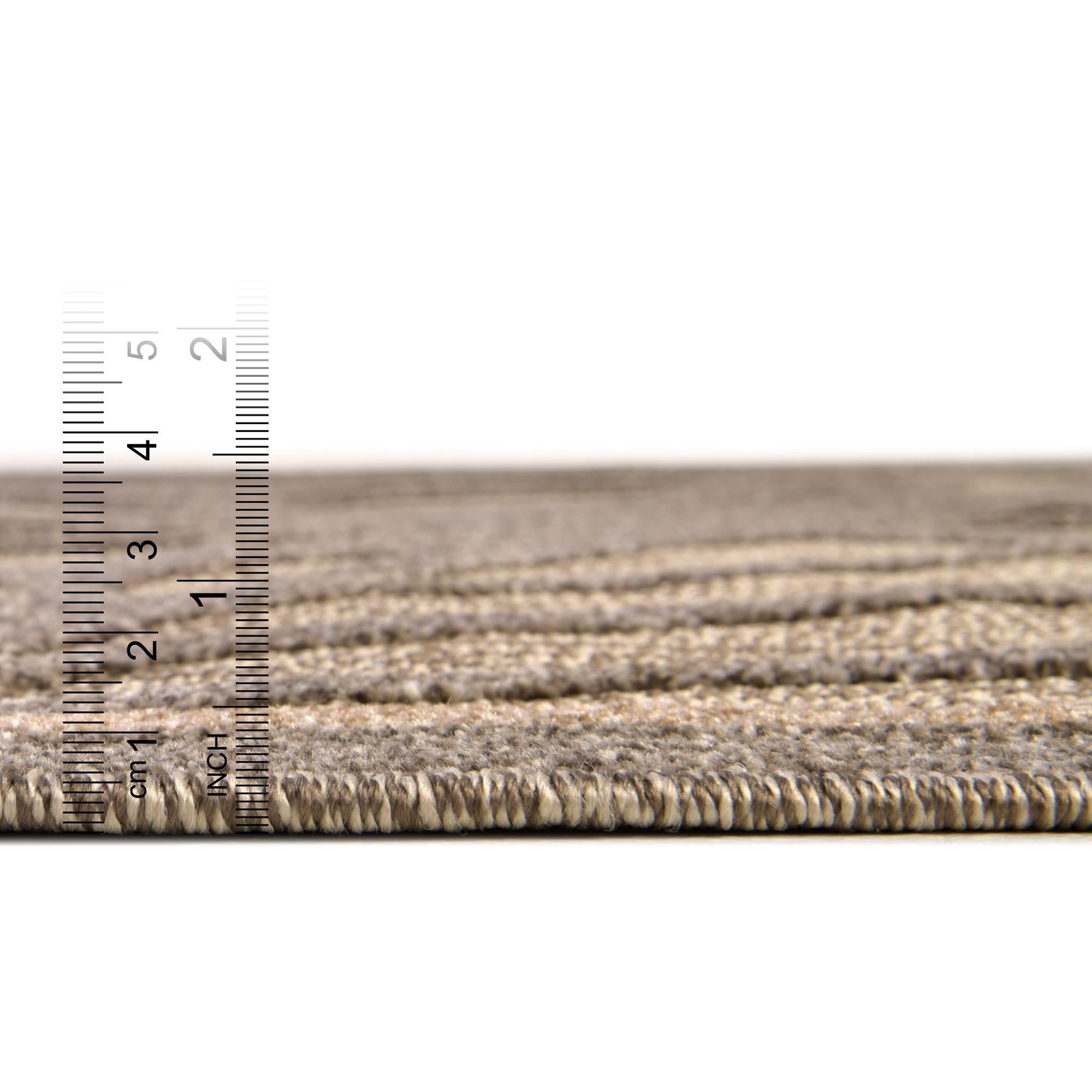 4' x 6' Easy-Clean Botanical Indoor / Outdoor Rug