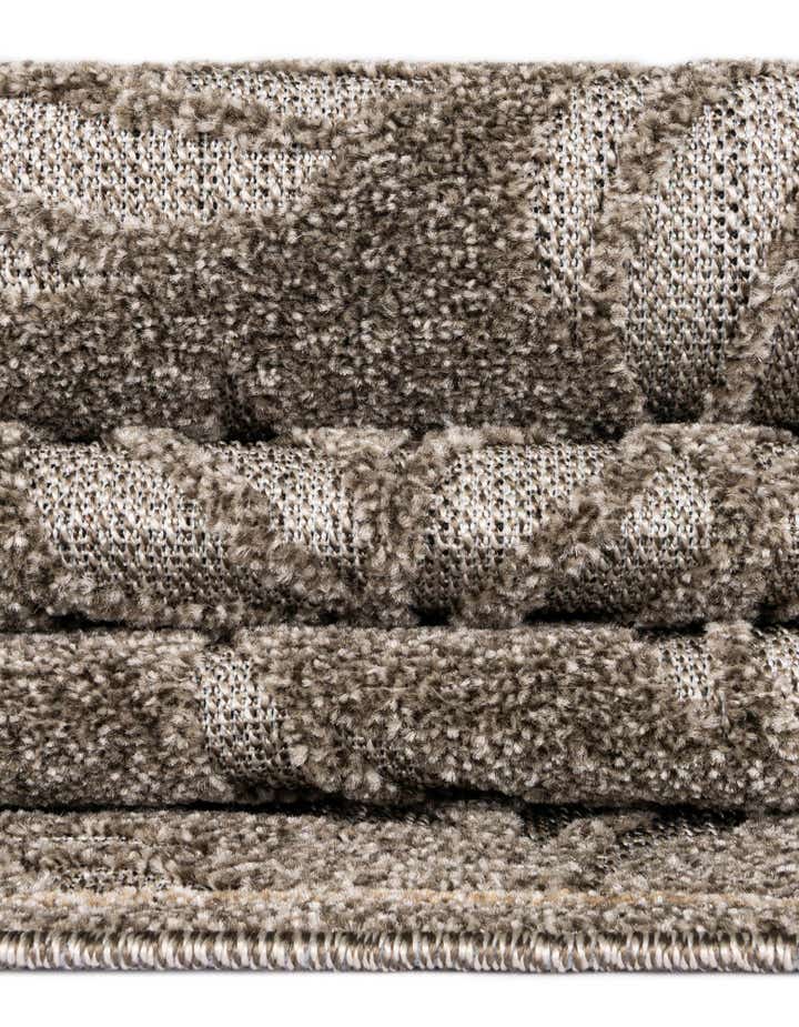 5' x 8' Easy-Clean Botanical Indoor / Outdoor Rug