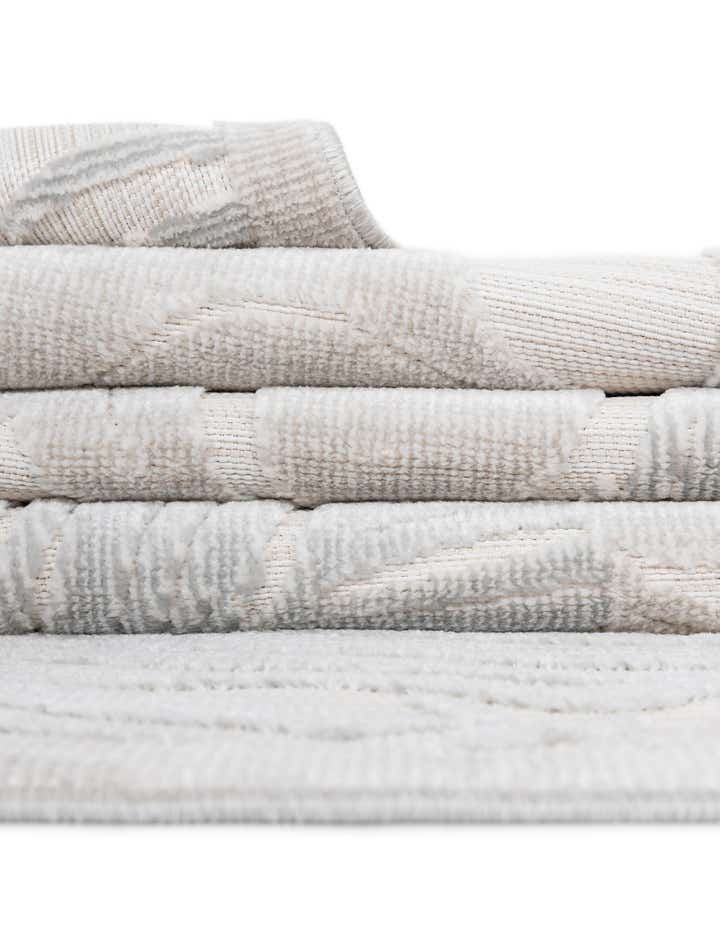 2' 2 x 3' Easy-Clean Botanical Indoor / Outdoor Rug