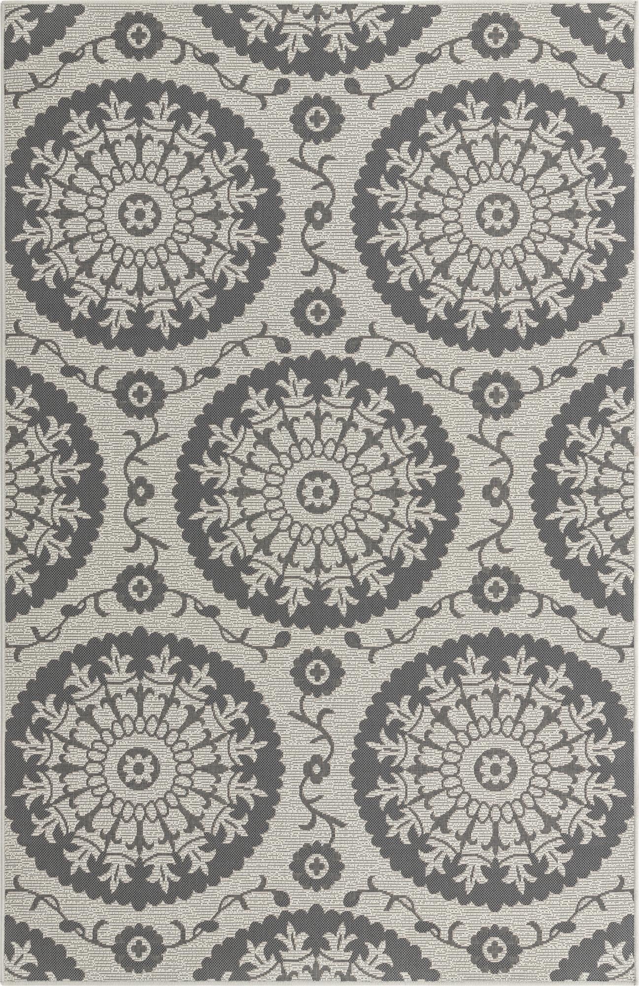 5' 3 x 8'  Washable Botanical Indoor / Outdoor Rug