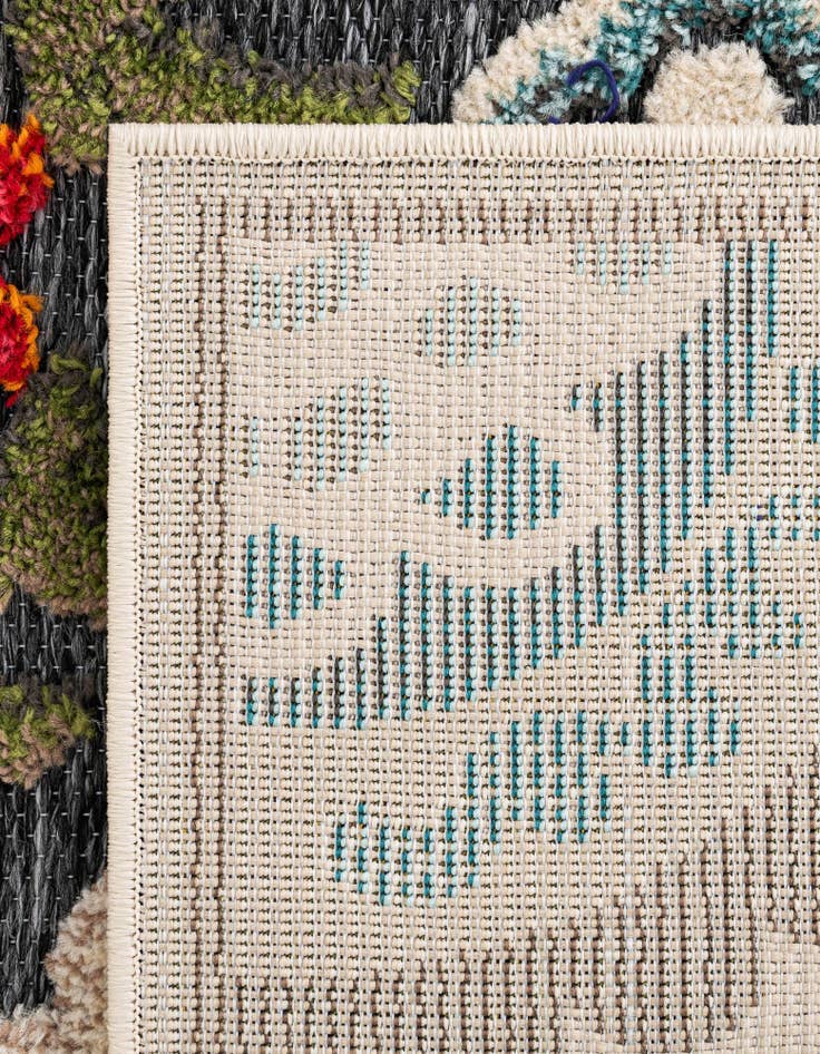 Detail image of 6' x 9' Easy-Clean Casablanca Indoor / Outdoor Rug