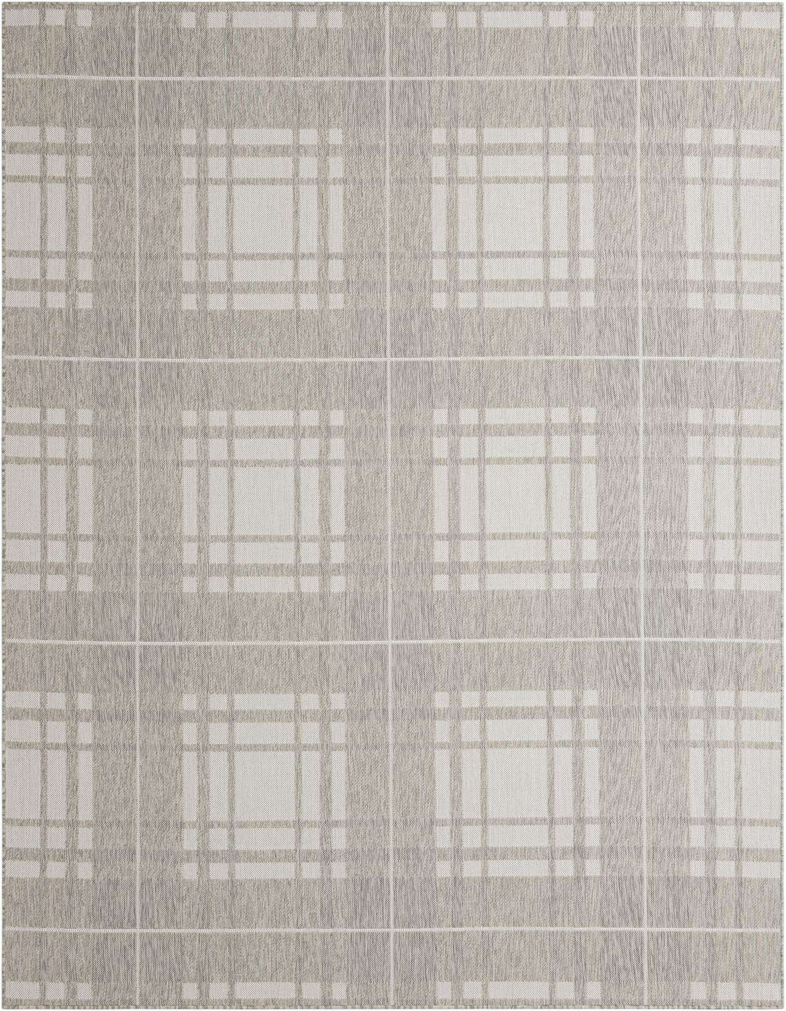 7' 10 x 10' Easy-Clean Checkered Indoor / Outdoor Rug