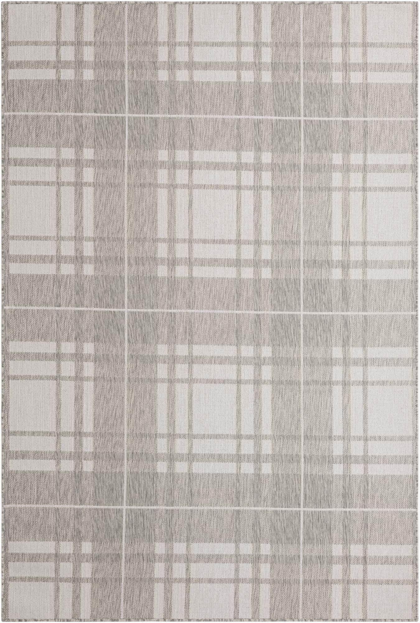 6' x 9'  Washable Checkered Indoor / Outdoor Rug