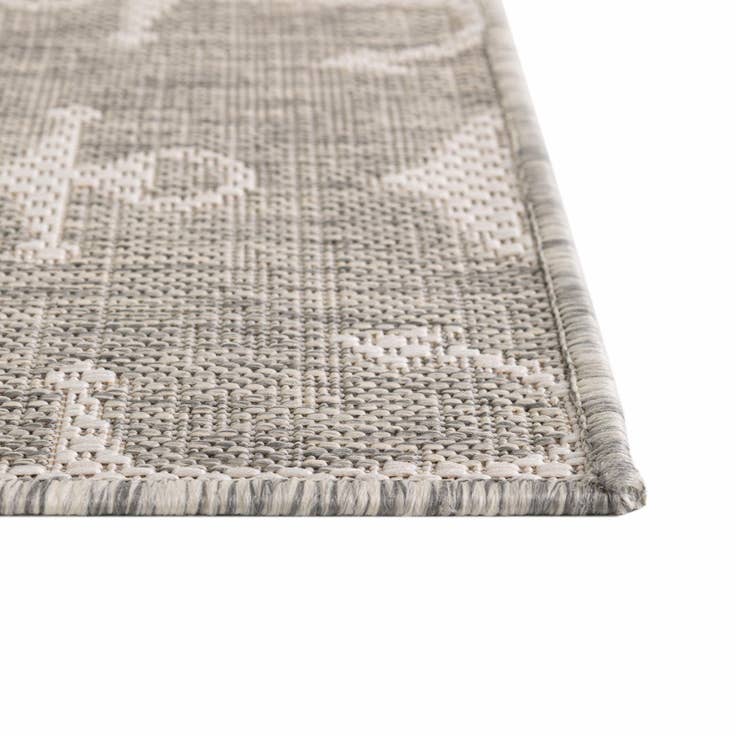 Detail image of 9' x 12' Easy-Clean Coastal Indoor / Outdoor Rug