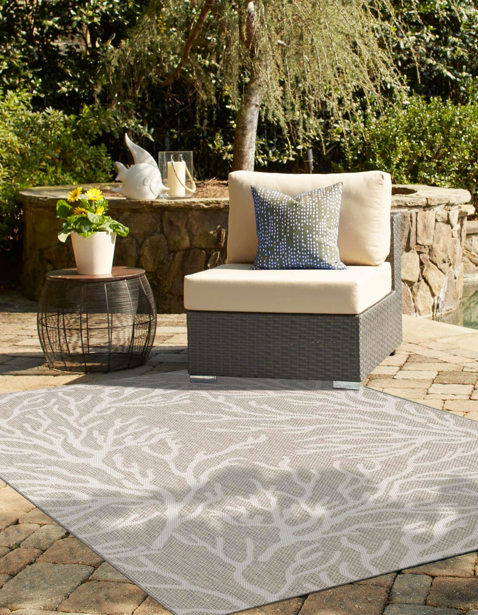 Detail image of 160cm x 215cm Coastal Indoor / Outdoor Alfombra