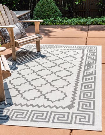 Gray Easy-Clean Lattice Indoor / Outdoor Rug