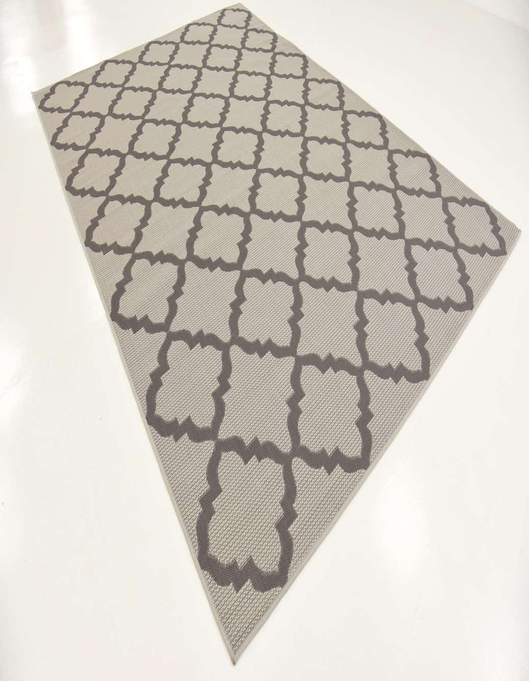 Detail image of 213cm x 305cm Lattice Indoor / Outdoor Rug