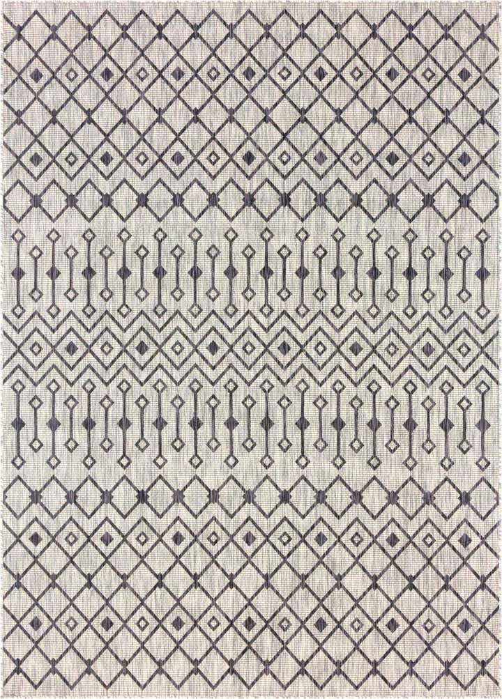 7' 10 x 11' Easy-Clean Lattice Indoor / Outdoor Rug