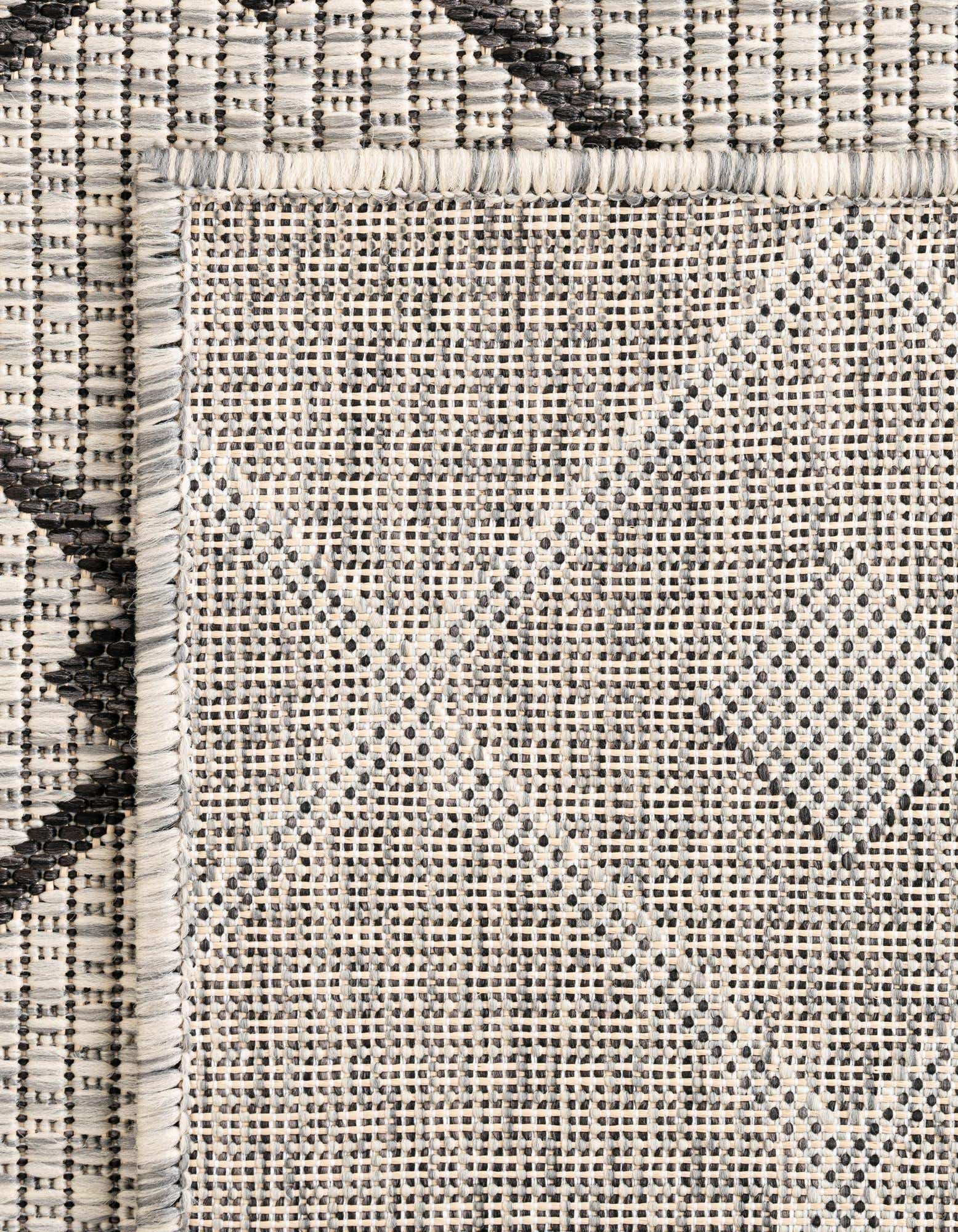 Custom Gray Easy-Clean Lattice Indoor / Outdoor Rug