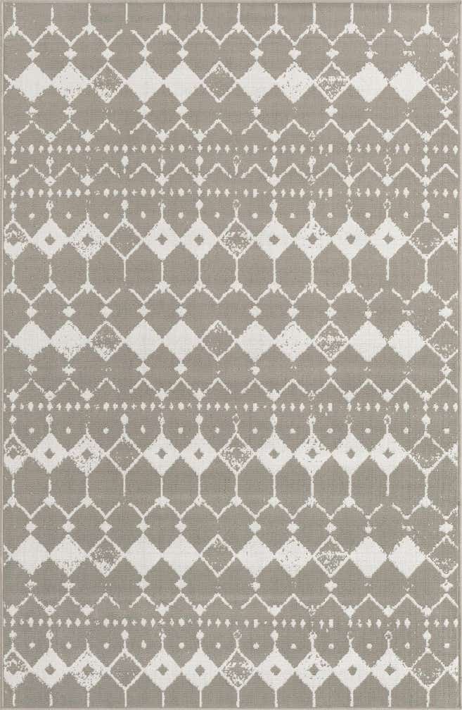 5' 3 x 8' Easy-Clean Lattice Indoor / Outdoor Rug