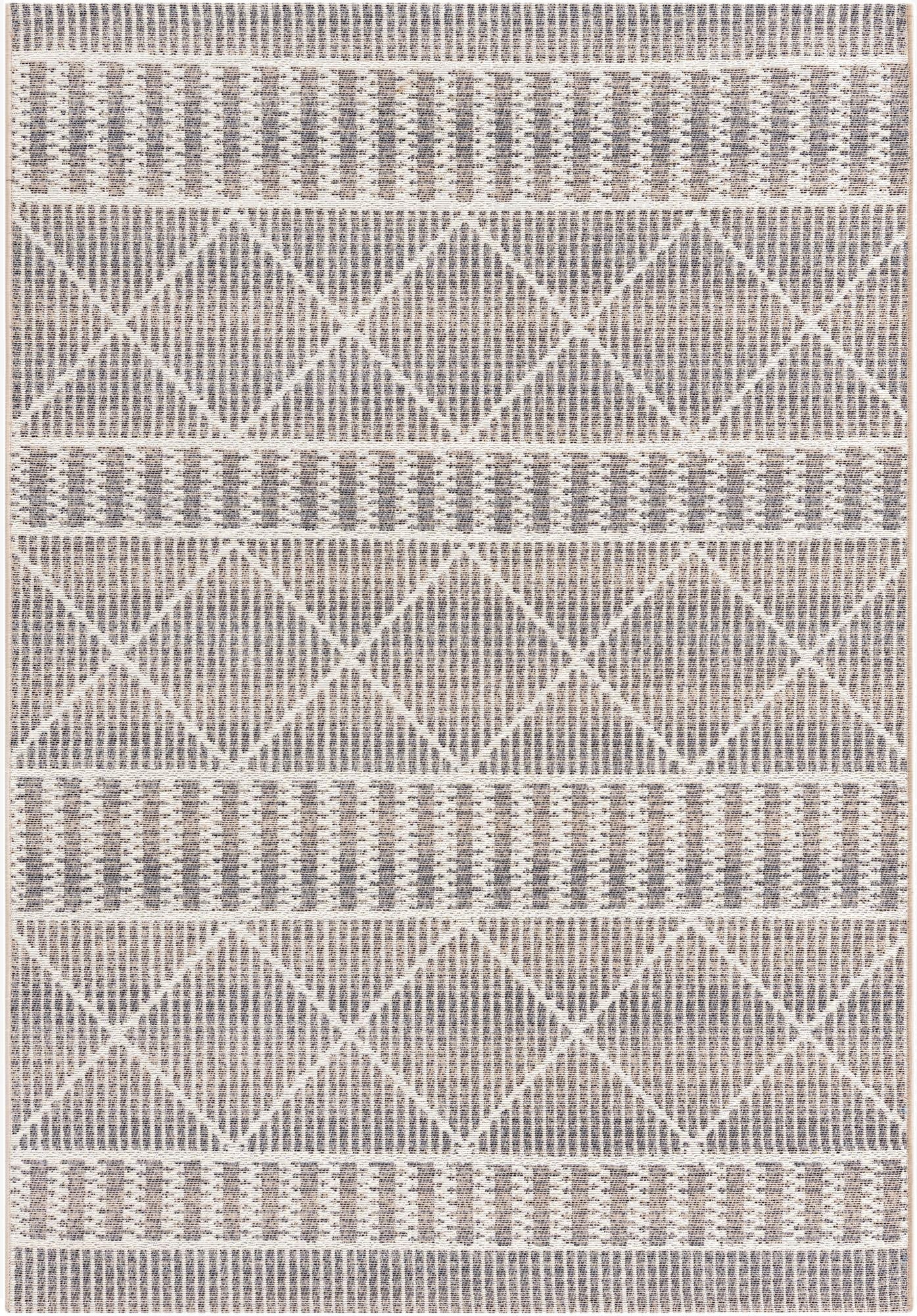 4' x 6' Washable Lattice Indoor / Outdoor Rug
