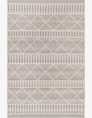 5' 3 x 8' Easy-Clean Lattice Indoor / Outdoor Rug