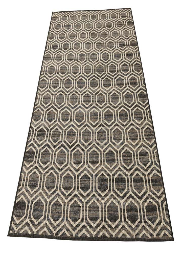 5' 3 x 7' 8 Easy-Clean Modern Indoor / Outdoor Rug