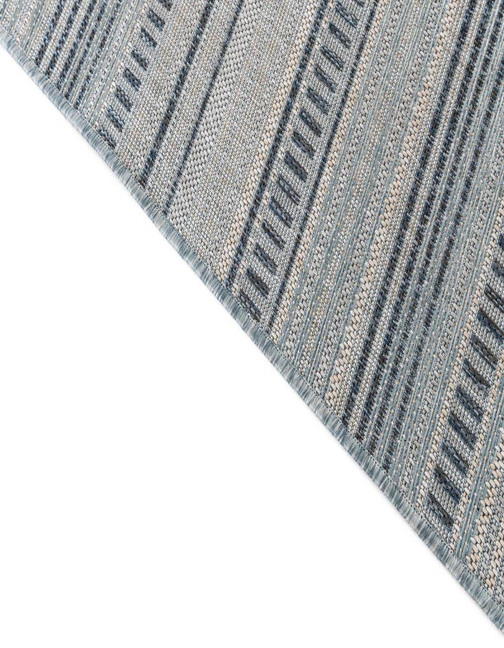 Detail image of 5' x 6' 10 Easy-Clean Modern Indoor / Outdoor Rug