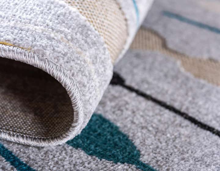 7' x 10' Easy-Clean Modern Indoor / Outdoor Rug