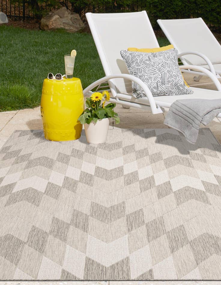 Detail image of 7' 10 x 10'  Washable Modern Indoor / Outdoor Rug