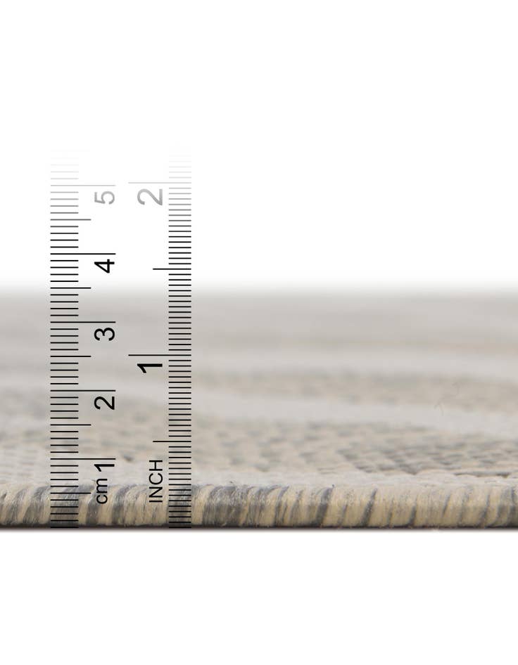 Detail image of 2' x 3' Easy-Clean Safari Indoor / Outdoor Rug