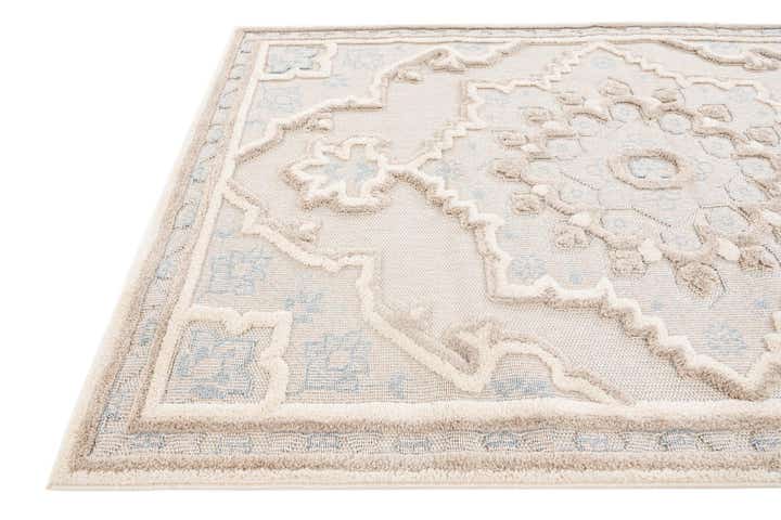 5' 2 x 7' 5 Easy-Clean Traditional Indoor / Outdoor Rug