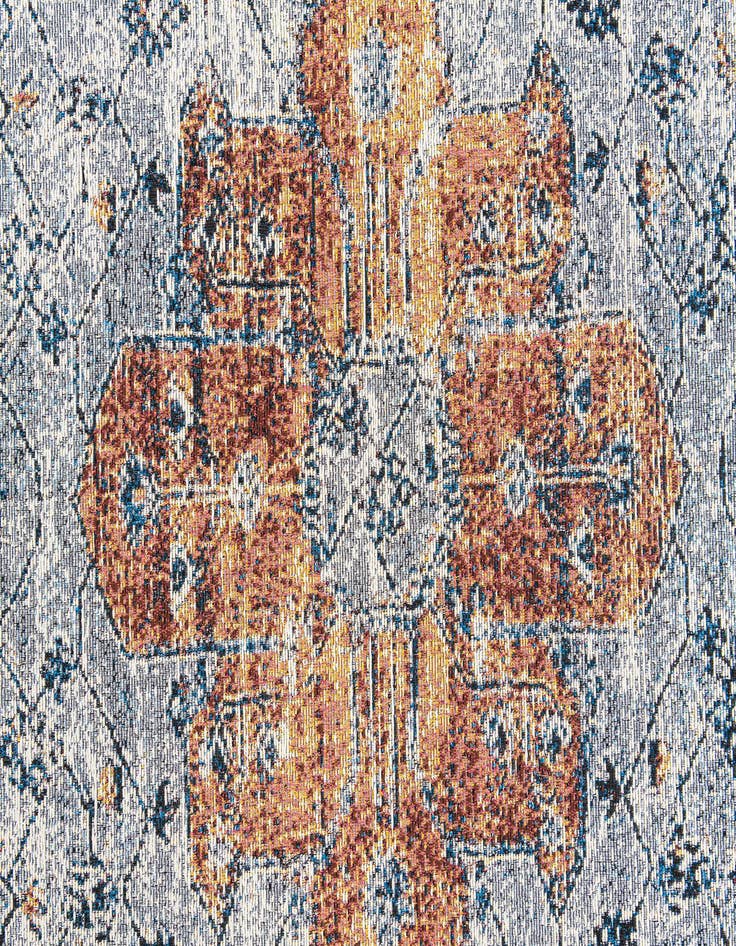 Detail image of 5' 2 x 7' 10  Washable Traditional Indoor / Outdoor Rug