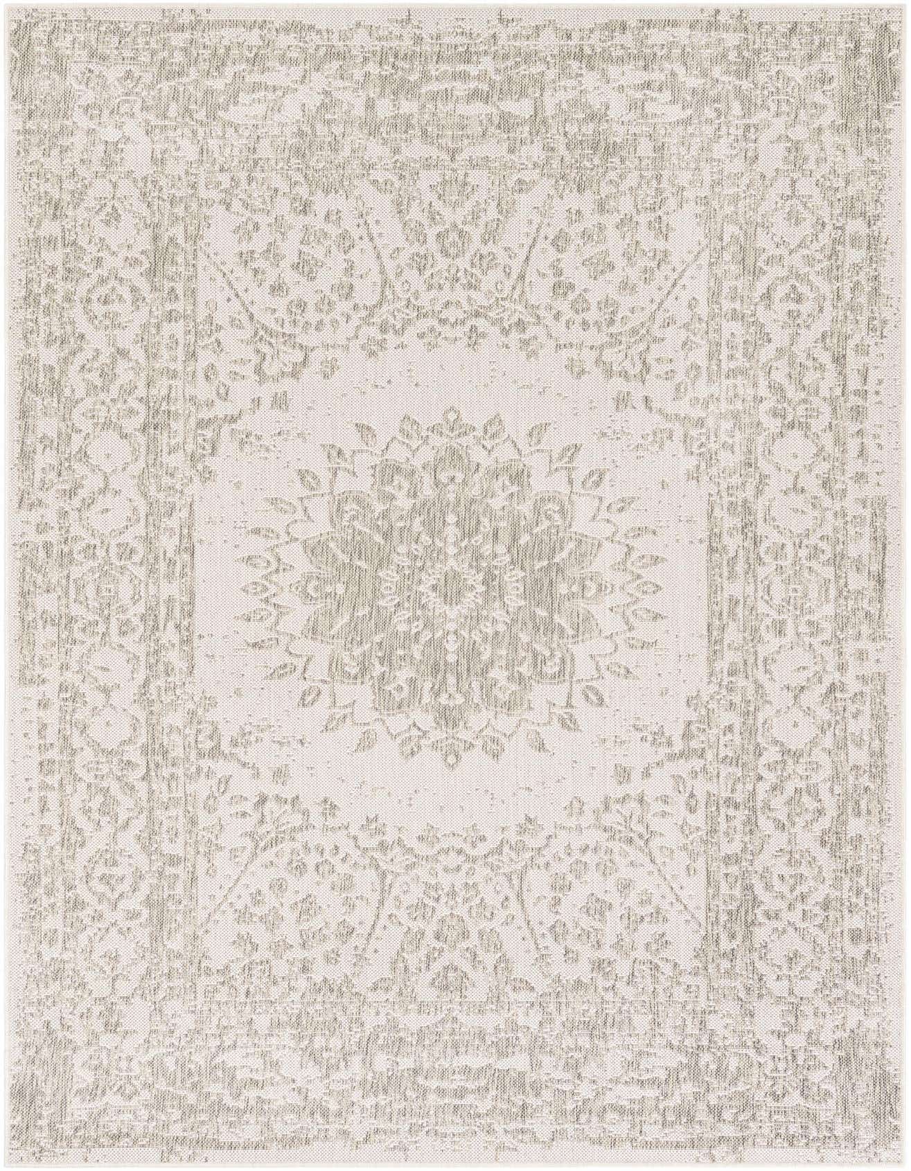 5' 3 x 8' Easy-Clean Traditional Indoor / Outdoor Rug