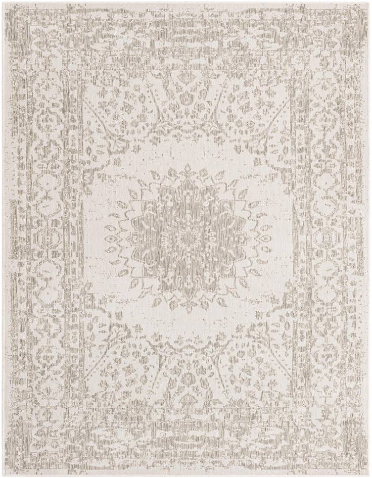 Detail image of 6' x 9' Easy-Clean Traditional Indoor / Outdoor Rug