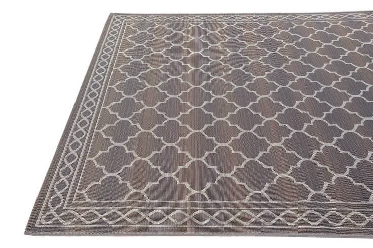 Detail image of 5' 3 x 7' 7 Easy-Clean Trellis Indoor / Outdoor Rug