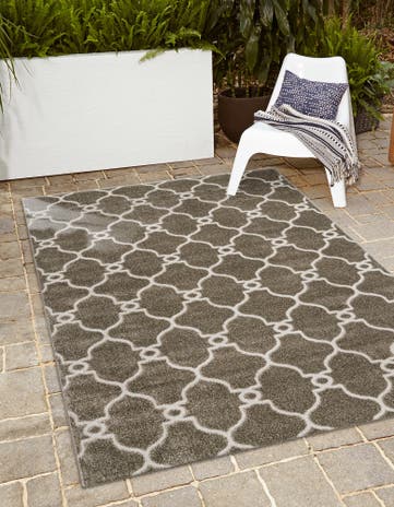 4' x 6' Easy-Clean Trellis Indoor / Outdoor Rug