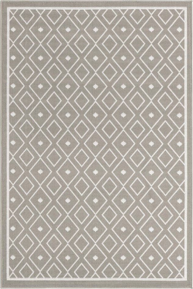 Detail image of 4' x 6' Easy-Clean Trellis Indoor / Outdoor Rug