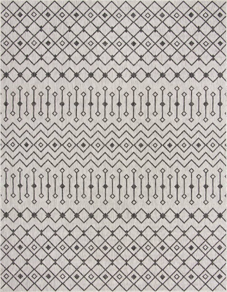 Detail image of 10' x 14' Easy-Clean Trellis Indoor / Outdoor Rug