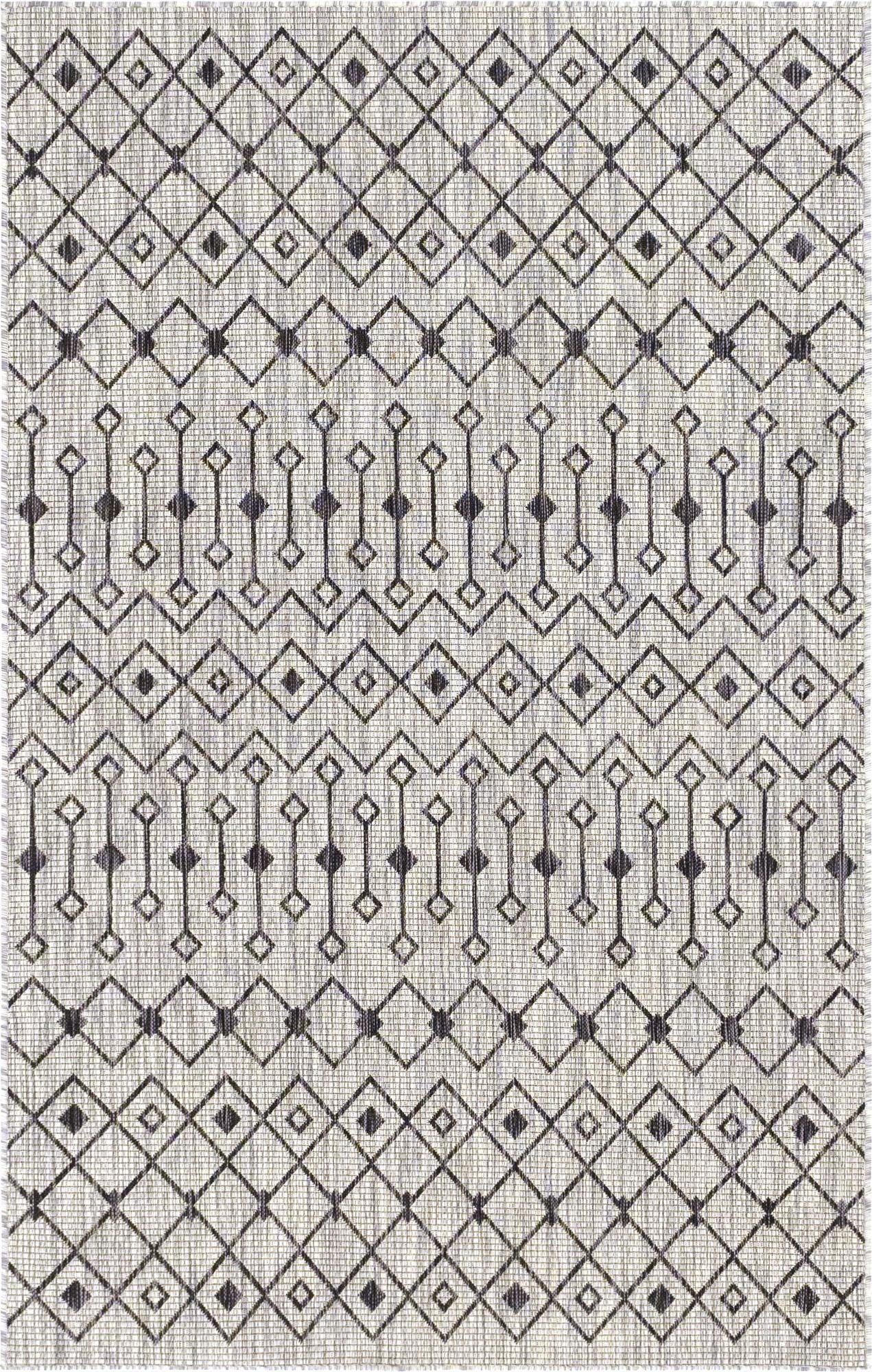 5' 3 x 8'  Washable Trellis Indoor / Outdoor Rug