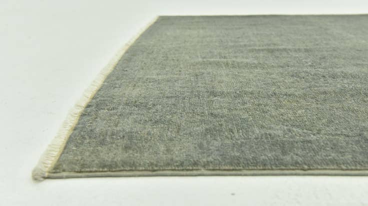 Detail image of 4' x 6' 5 Hand Knotted Over-Dyed Ziegler Rug