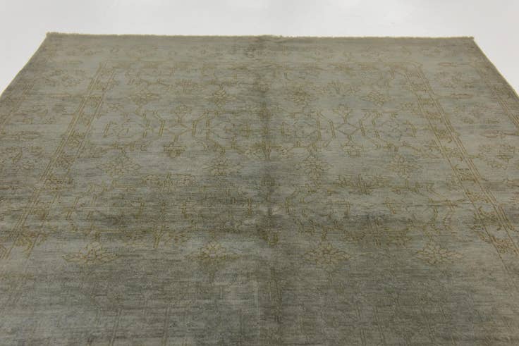 Detail image of 4' 9 x 6' 6 Hand Knotted Over-Dyed Ziegler Rug