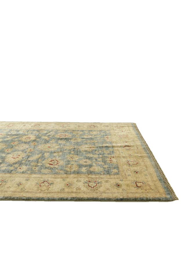 Detail image of 4' 1 x 5' 10 Hand Knotted Pershawar Ziegler Rug