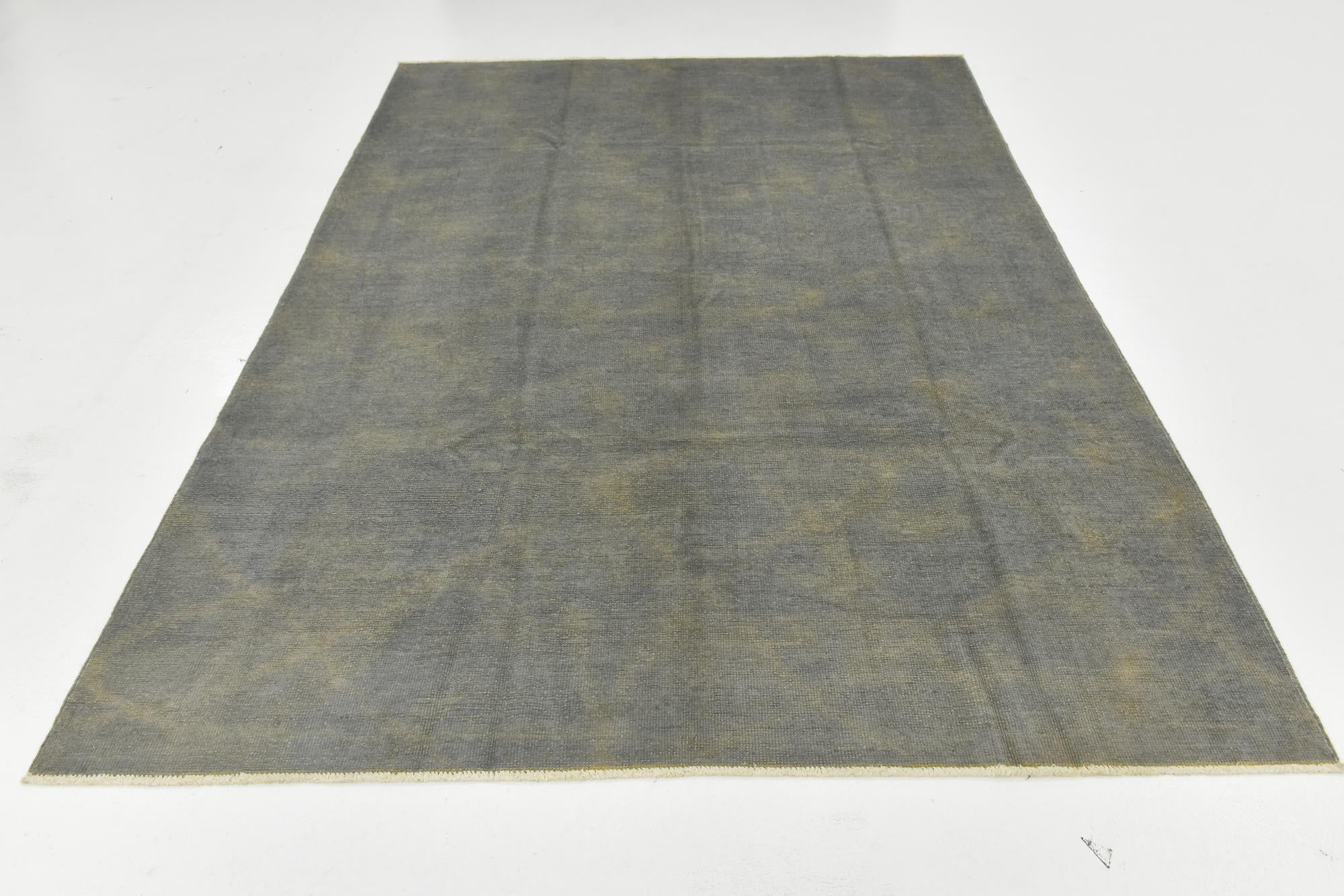 5' 10 x 8' 5 Hand Knotted Peshawar Ziegler Wool Rug