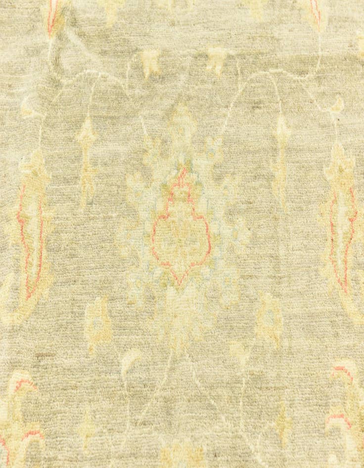 Detail image of 6' 5 x 9' 9 Hand Knotted Peshawar Ziegler Rug