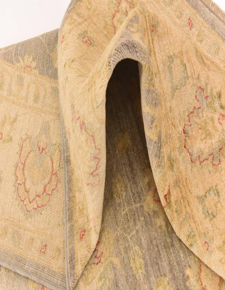 Detail image of 6' 9 x 10'  Hand Knotted Peshawar Ziegler Rug