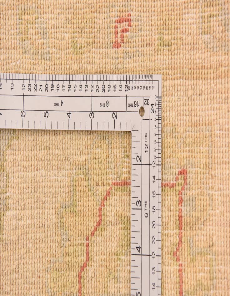 Detail image of 6' 9 x 10'  Hand Knotted Peshawar Ziegler Rug