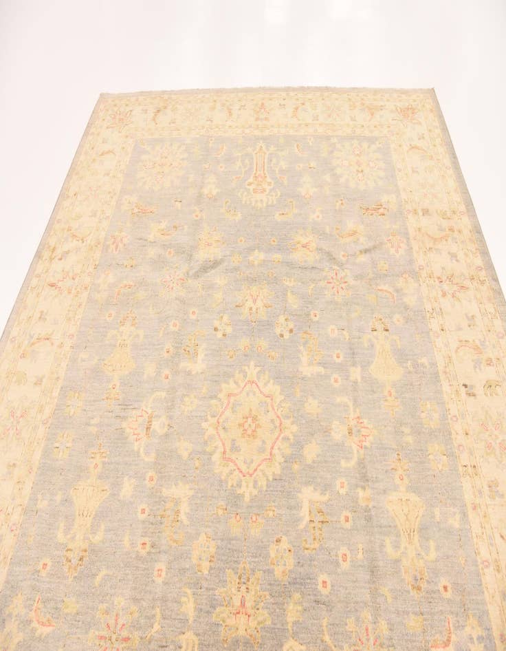 Detail image of 8' 4 x 11' 4 Hand Knotted Peshawar Ziegler Rug