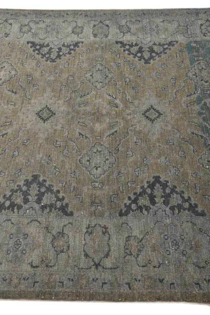 4' 9 x 6' Hand Knotted Peshawar Ziegler Rug