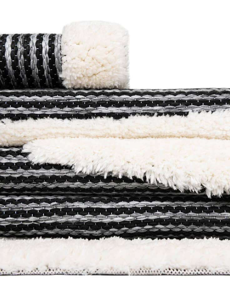 Detail image of 9' x 12' Prismatic Rug