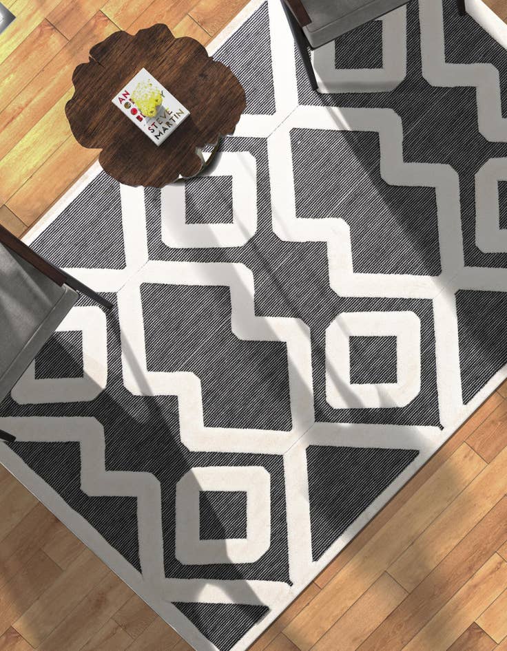 Detail image of 7' 10 x 10' Prismatic Rug